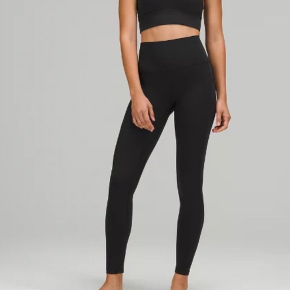 Lululemon Black Align Tights - Picture 2 of 5